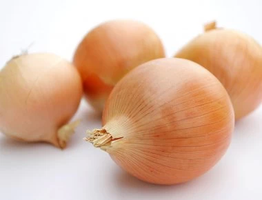 Ο τρόπος για να μην κλαις όταν κόβεις κρεμμύδι